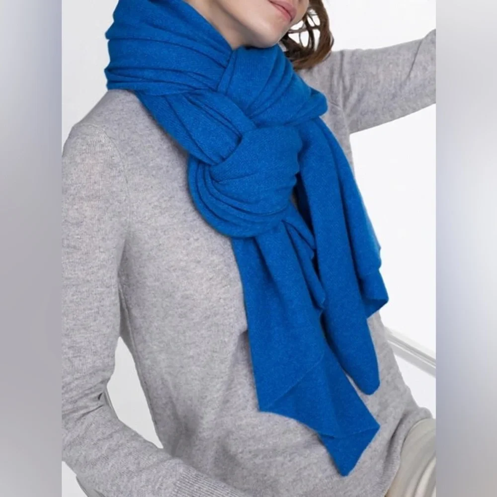 White + Warren Admiral Blue Cashmere Travel Wrap 4547T - Picture 1 of 4